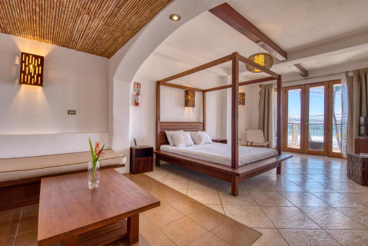Hotel Alcazar Сан-Хуан-дель-Сур Экстерьер фото